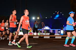 BIB: 355, 25268
                            <button type="button" onclick="openModal(15103849)" class="btn btn-primary btn-sm float-right btn-popup" data-toggle="modal" data-target=".modal-high-quality">
                        <i class="fas fa-shopping-cart"></i> Add to Cart
                    </button>
                                            <button type="button" onclick="isThisMe(15103849, true)" class="btn btn-success btn-sm float-right btn-popup btn-isme hidden" data-toggle="tooltip" data-placement="bottom" title="นี่คือรูปของคุณใช่ไหม คลิกที่นี่เพื่อเอาเข้าอัลบั้ม">
                        <i class="fas fa-plus"></i> Add to album
                    </button>
                    <button type="button" onclick="isThisMe(15103849, false)" class="btn btn-warning btn-sm float-right btn-popup btn-isnotme hidden">
                        <i class="fas fa-ban"></i> Remove from album
                    </button>